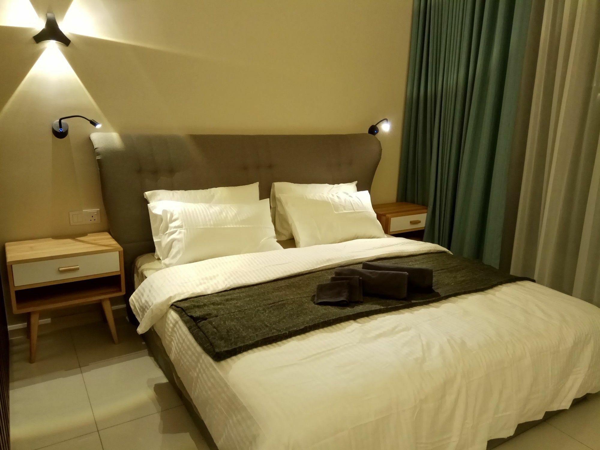 Roomy @ Tribeca Bukit Bintang Kuala Lumpur Esterno foto
